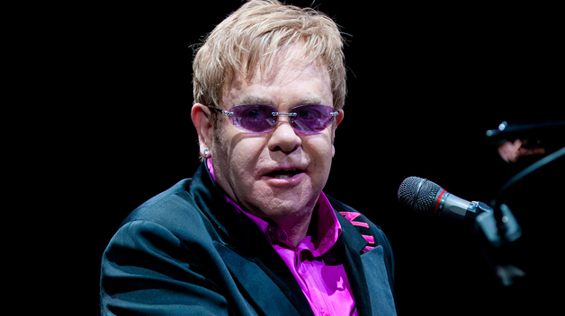 tlmd_1eltonjohnenfermo2