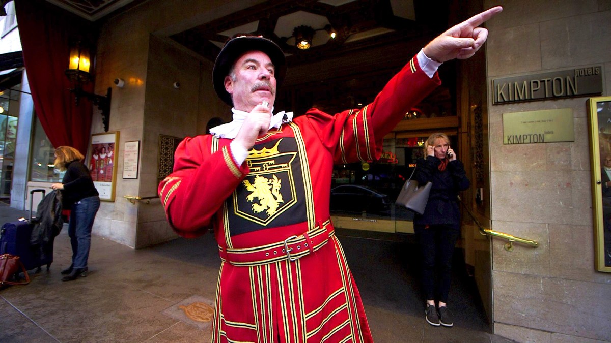 San Francisco’s Legendary Doorman to Hang Up His Beefeater Coat After