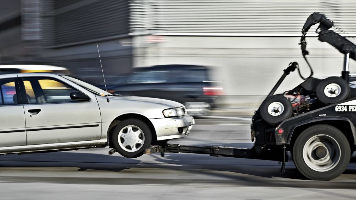 San Francisco city attorney suspends tow companies from doing business with the city - Vimarsana News