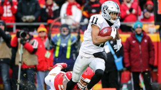 [CSNBY] Raiders waive wide receiver Trevor Davis after rough game vs. Chiefs