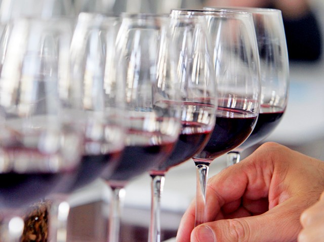 73634035DS006_Wine