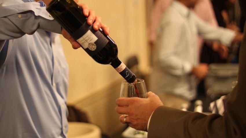 wine43985yriot