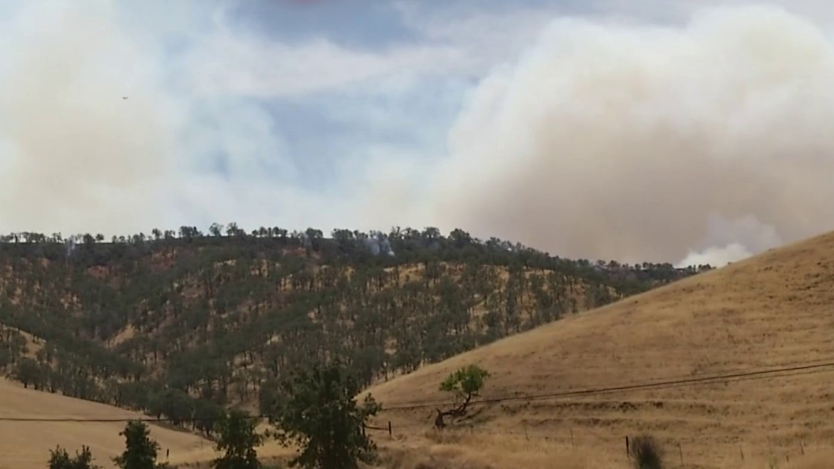 Lightning Strikes Spark Fires in Contra Costa County – NBC Bay Area