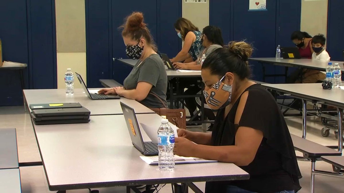 South Bay School District Teaches Parents How to Use Distance Learning ...
