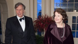 Dianne Feinstein, U.S.Senator and Richard Blum arrive at the State Dinner for China's President President Xi