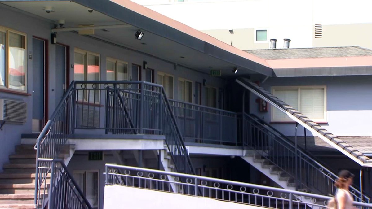 San Francisco Hotels, Gyms, Hair Salons Allowed to Reopen Some Indoor