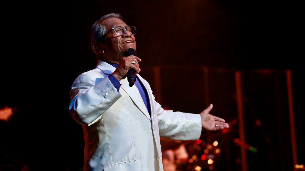 Mexican Singer, Composer Armando Manzanero Dies at 85 – NBC Bay Area