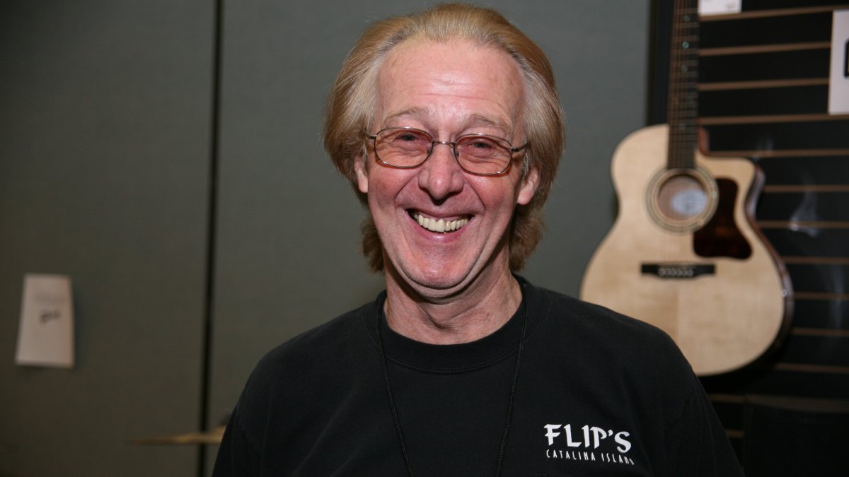 ‘Gimme Some Lovin’ Rock Star Spencer Davis Dead at 81 ...