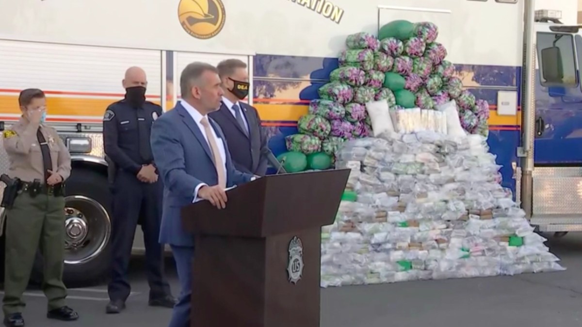 Dea Announces Biggest Meth Bust In Us History With 10 Foot High Pile Of 