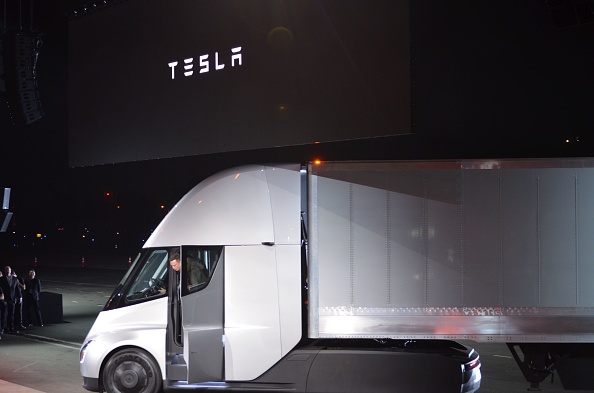 Tesla Receives Semi Truck Order Worth Up to $100 Million: Report – NBC