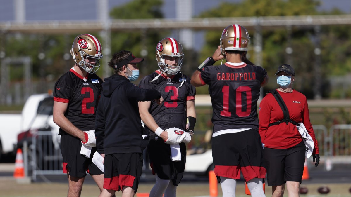 It S C J Beathard Or Bust For 49ers At Quarterback Vs Cardinals In Week 16 Nbc Bay Area It S C J Beathard Or Bust For 49ers At Quarterback Vs Cardinals In Week 16 Nbc Bay Area