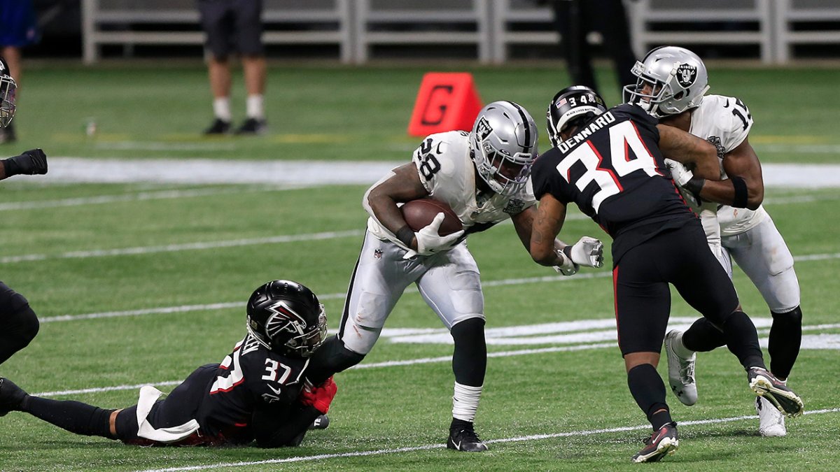 Raiders Need to Get Running Game Back on Track for AFC Playoff Push