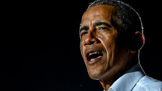 Former US President Barack Obama. (Photo by CHANDAN KHANNA / AFP) (Photo by CHANDAN KHANNA/AFP via Getty Images)