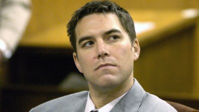 Convicted murderer Scott Peterson's bid for new trial returns to court