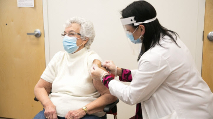 CVS Pharmacy will launch COVID-19 vaccinations at 100 California – NBC Bay Area stores