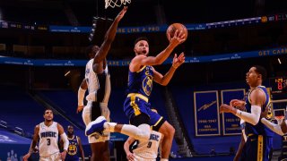 SAN FRANCISCO, CA – FEBRUARY 11: Stephen Curry #30 of the Golden State Warriors shoots the ball against the Orlando Magic on February 11, 2021 at Chase Center in San Francisco, California. NOTE TO USER: User expressly acknowledges and agrees that, by downloading and or using this photograph, user is consenting to the terms and conditions of Getty Images License Agreement. Mandatory Copyright Notice: Copyright 2021 NBAE (Photo by Noah Graham/NBAE via Getty Images)