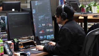 An employee works at Discord in San Francisco.