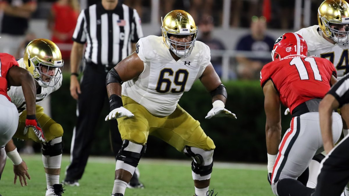 Bay Area native Aaron Banks bolsters 49ers offensive line as second-round  pick, Sports