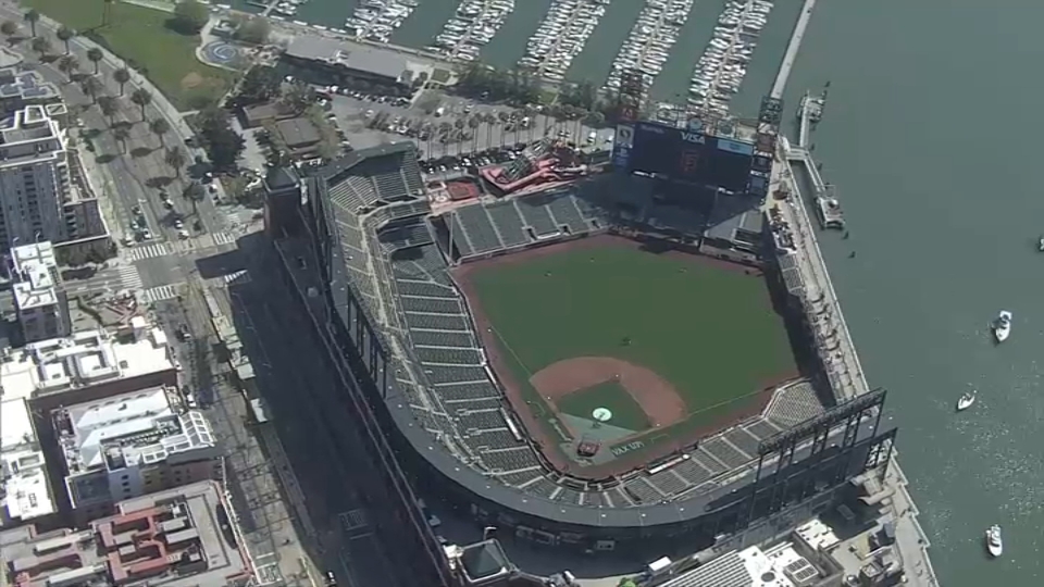Giants Players, Staff and Fans Return to Oracle Park for 2021 Home