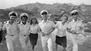 From left to right: Fred Grandy, Ted Lange, Jill Whalen, Gavin MacLeod, Lauren Tewes and Bernie Kopell.