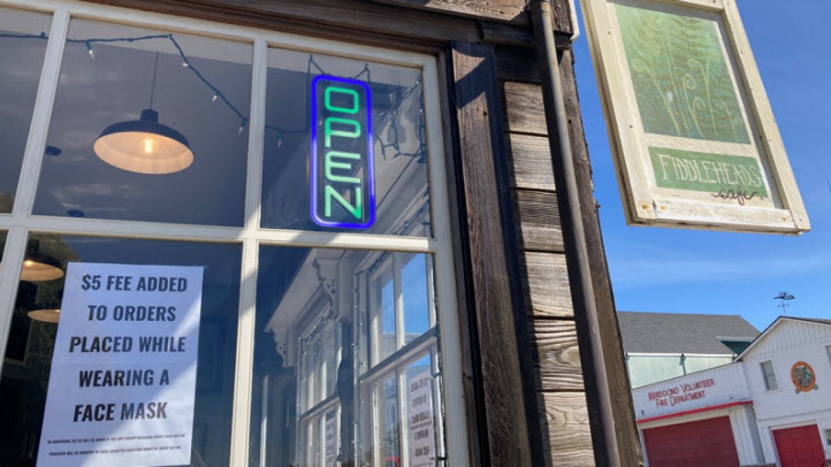 Mendocino Restaurant Adds 5 Fee for Customers Wearing Masks NBC Bay Area