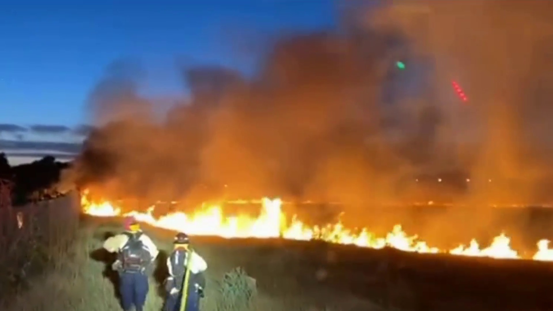 Firefighters Battle 2 Acre Grass Fire in Fairfield