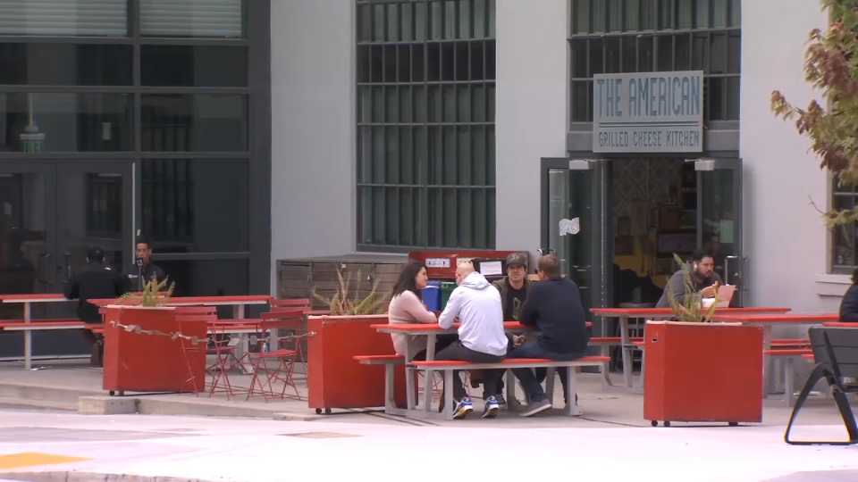 Ledakan teknologi Silicon Valley sekarang membantu bisnis lokal saat karyawan kembali ke kantor – NBC Bay Area Ledakan teknologi Silicon Valley sekarang membantu bisnis lokal saat karyawan kembali ke kantor – NBC Bay Area