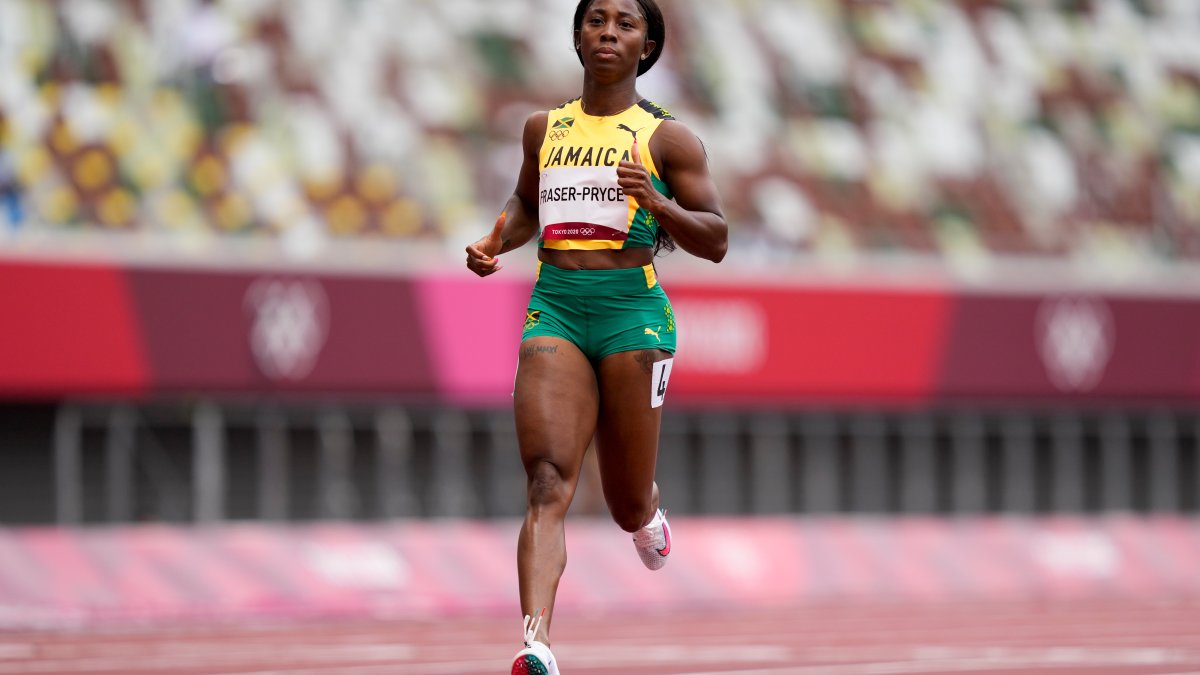 Watch Worlds Fastest Woman Shelly Ann Fraser Pryce In 100m Heat Nbc