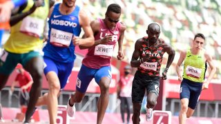 Kenya's Ferguson Cheruiyot Rotich (2nd R) competes to win the men's 800m heats during the Tokyo 2020 Olympic Games