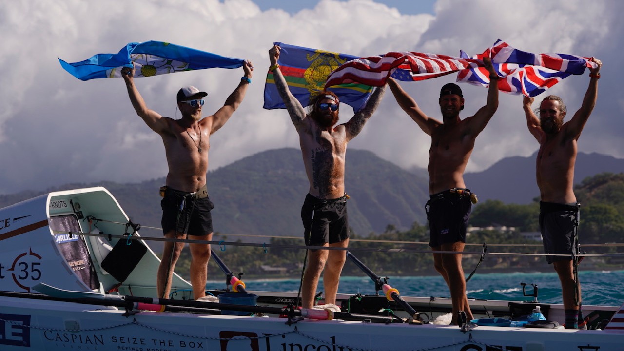 4 Man Team Rows From San Francisco to Hawaii in Reported Record Time