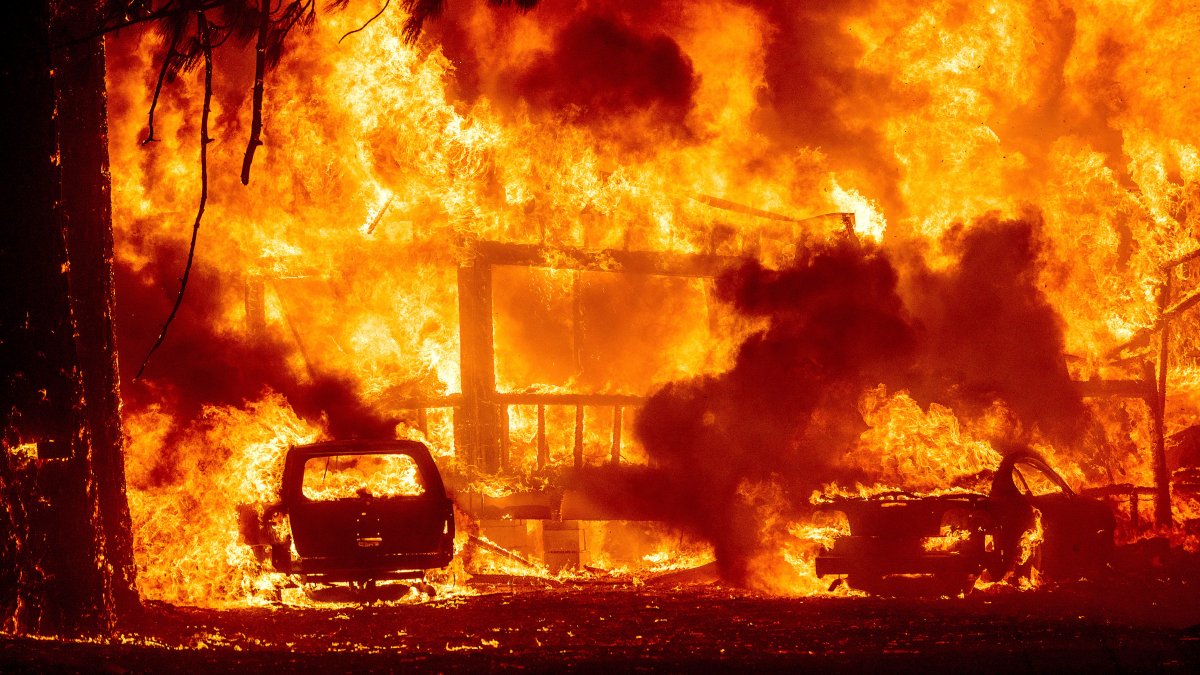 California regulators seek $45 million from PG&E over Dixie Fire - Vimarsana News