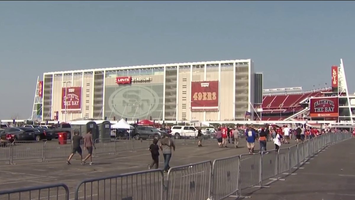 Fans Return to Levi's Stadium for 49ers Preseason Opener – NBC Bay Area