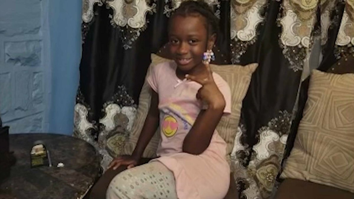 3 Pa. Police Officers Charged with Manslaughter for Fanta Bility's Death Outside Football Game in Sharon Hill – NBC Bay Area - Vimarsana News