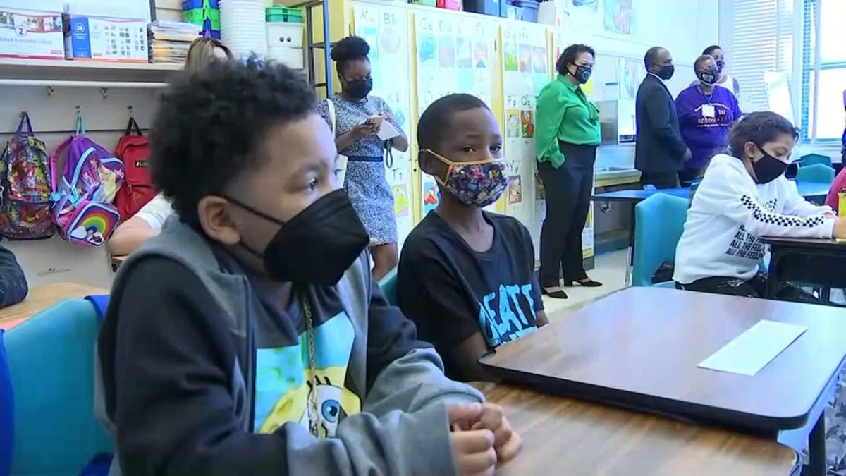 Delta Variant Worries Remain as Students Return to School in Oakland ...