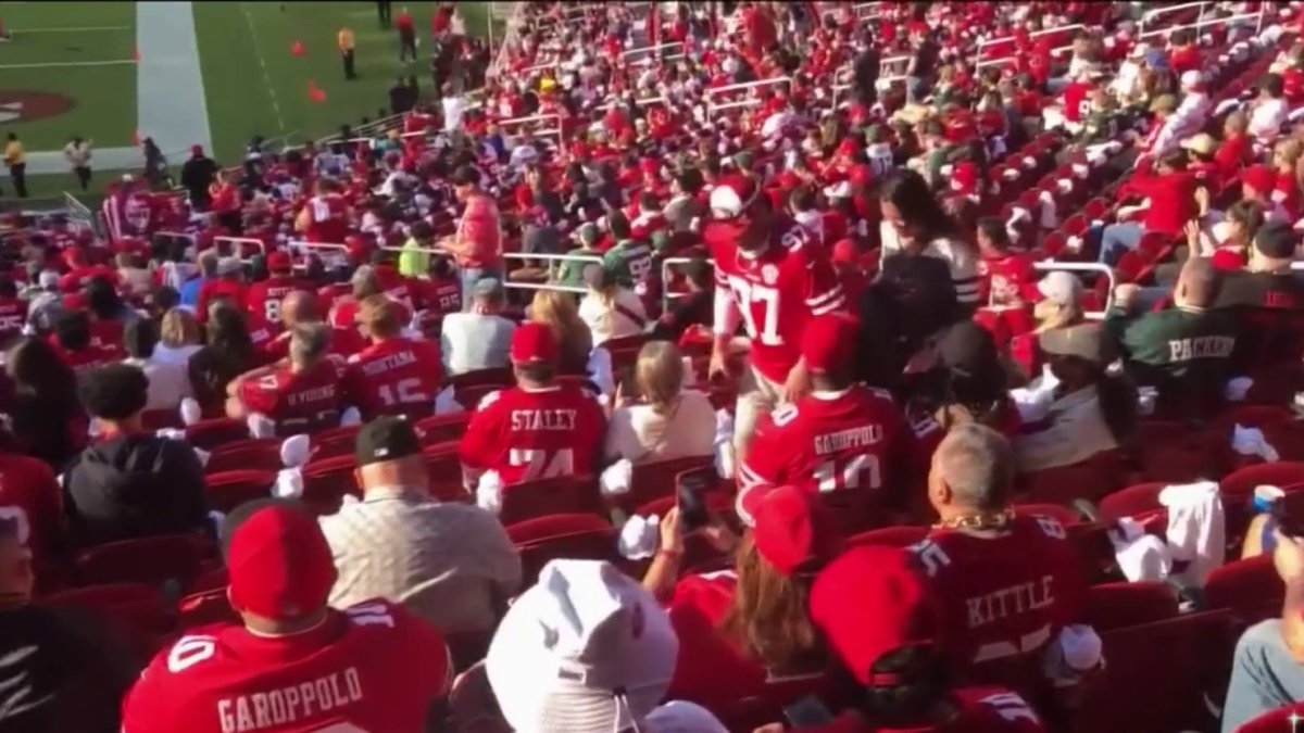 Fans Return to Levi's Stadium for 49ers Home Opener – NBC Bay Area