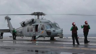 MH-60 USS Abraham Lincoln