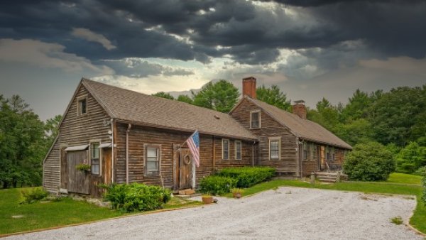 Want to Camp at ‘The Conjuring’ House in Rhode Island? Now You Can ...