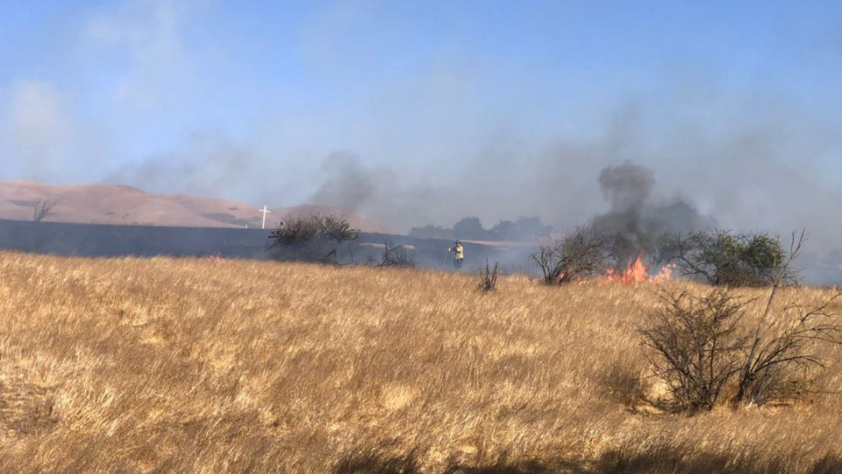 Crews Contain Brush Fire in San Jose’s East Foothills NBC Bay Area