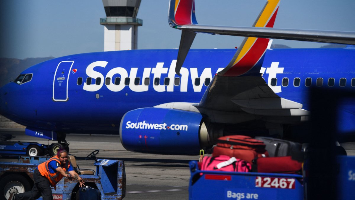 Southwest: We Won't Put Unvaccinated Workers on Unpaid Leave – NBC Bay Area - Vimarsana News