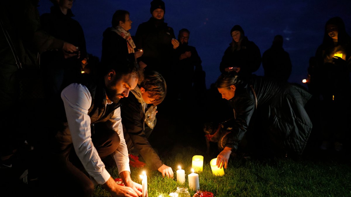 Father of Suspect in UK Lawmaker's Slaying Is 'Traumatized' – NBC Bay Area - Vimarsana News