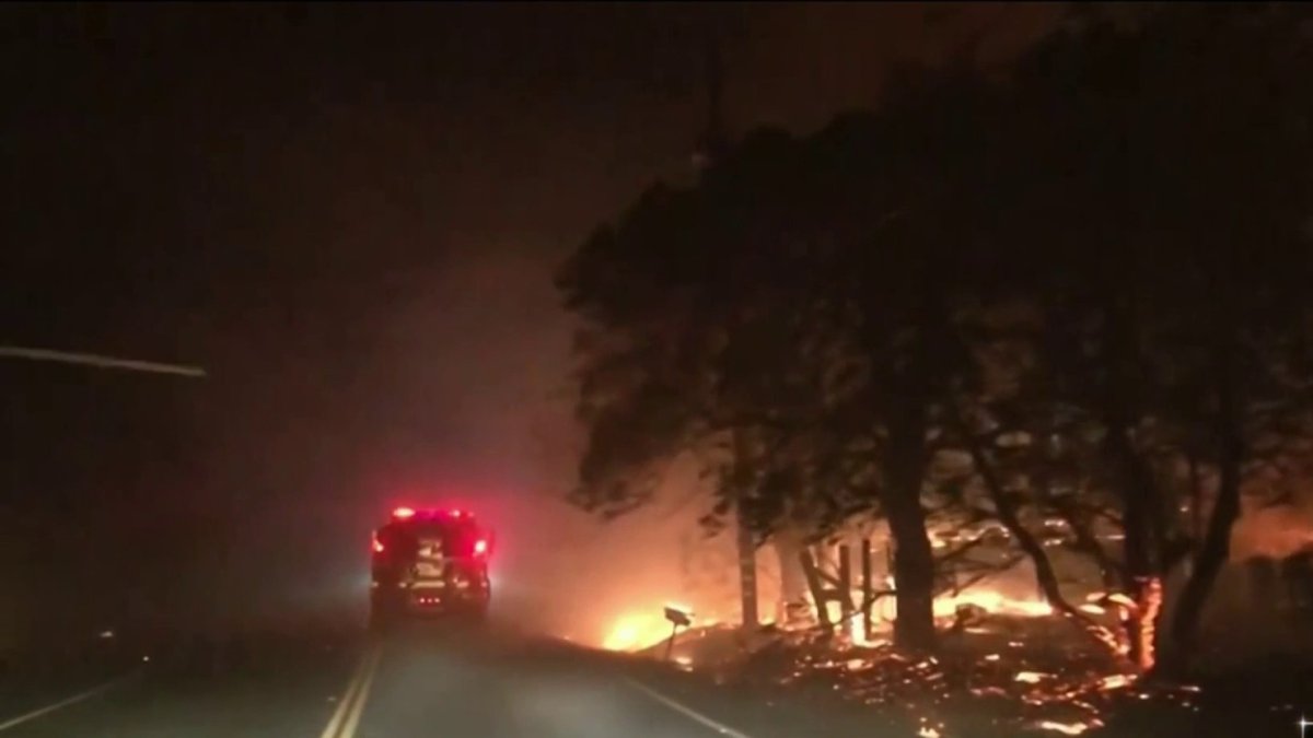 Santa Rosa Residents Continue to Rebuild 4 Years After the Tubbs Fire - Vimarsana News