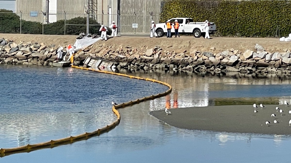 Crews Try to Limit Oil Spill Damage – NBC Bay Area - Vimarsana News