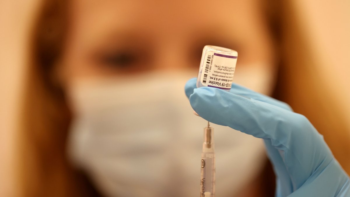 Companies Moving Forward With Vaccine Mandate Leaving Employers With Tough Choice – NBC Bay Area - Vimarsana News