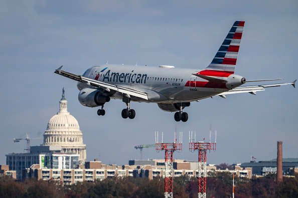 Airline CEOs Face Senate Panel Over Flight Cancellations After Taking $54 Billion in Taxpayer Aid - Vimarsana News