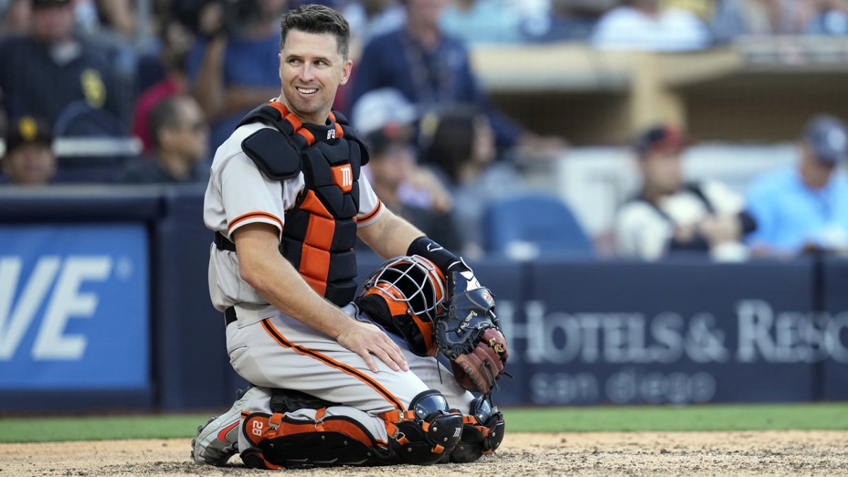 Giants' Buster Posey Wins 2021 NL Comeback Player of the Year