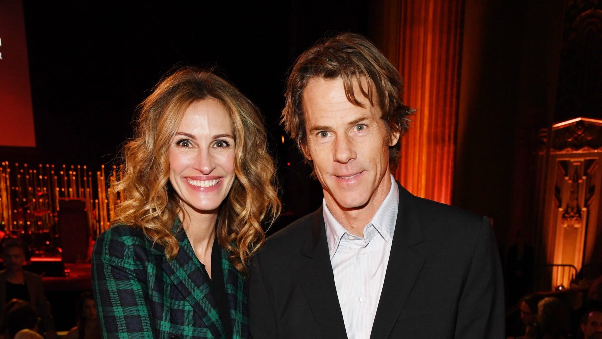 Julia Roberts, Husband Share Photos of Twins on 17th Birthday – NBC Bay Area - Vimarsana News
