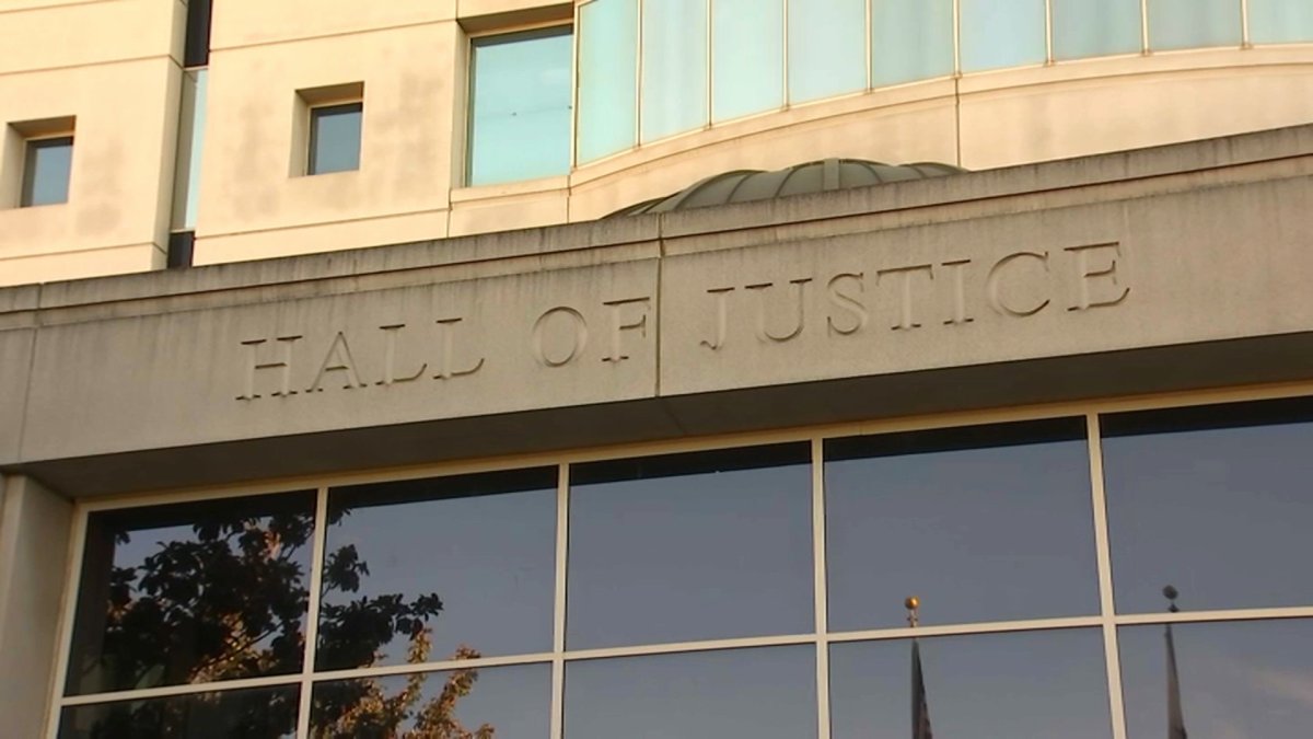 2 Suspects in South Bay Retail Robberies Arraigned - Vimarsana News
