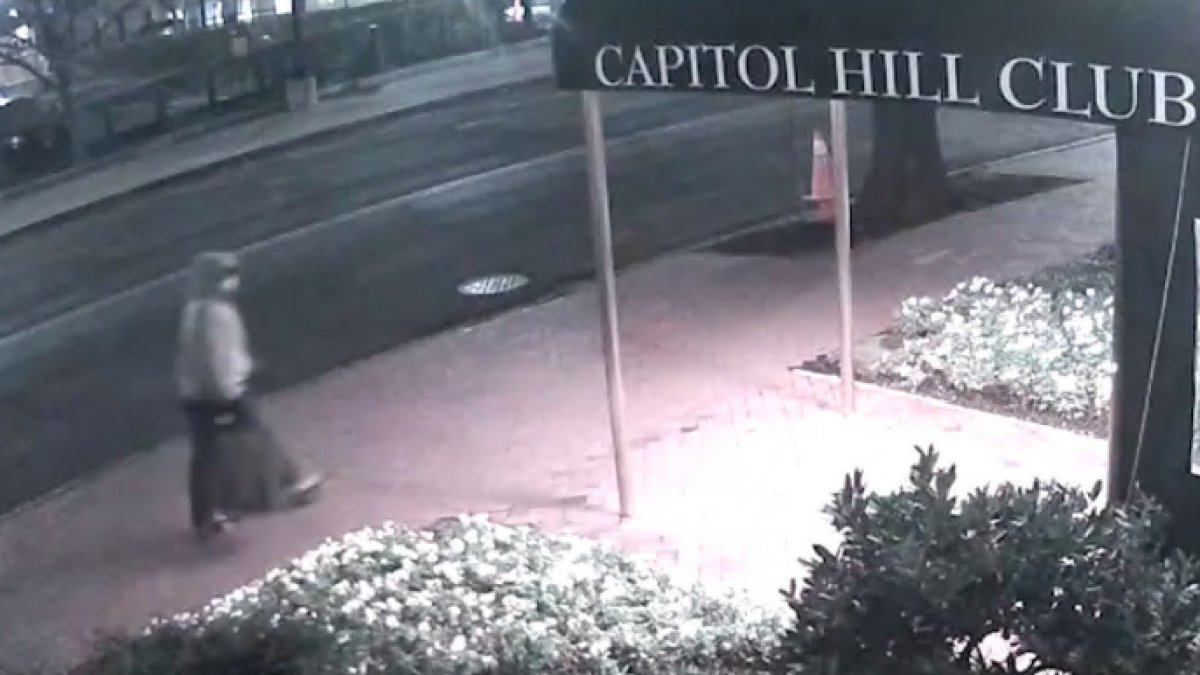 Pipe Bombs, a Plot and a Noose: 3 Mysteries After Capitol Attack – NBC Bay Area - Vimarsana News
