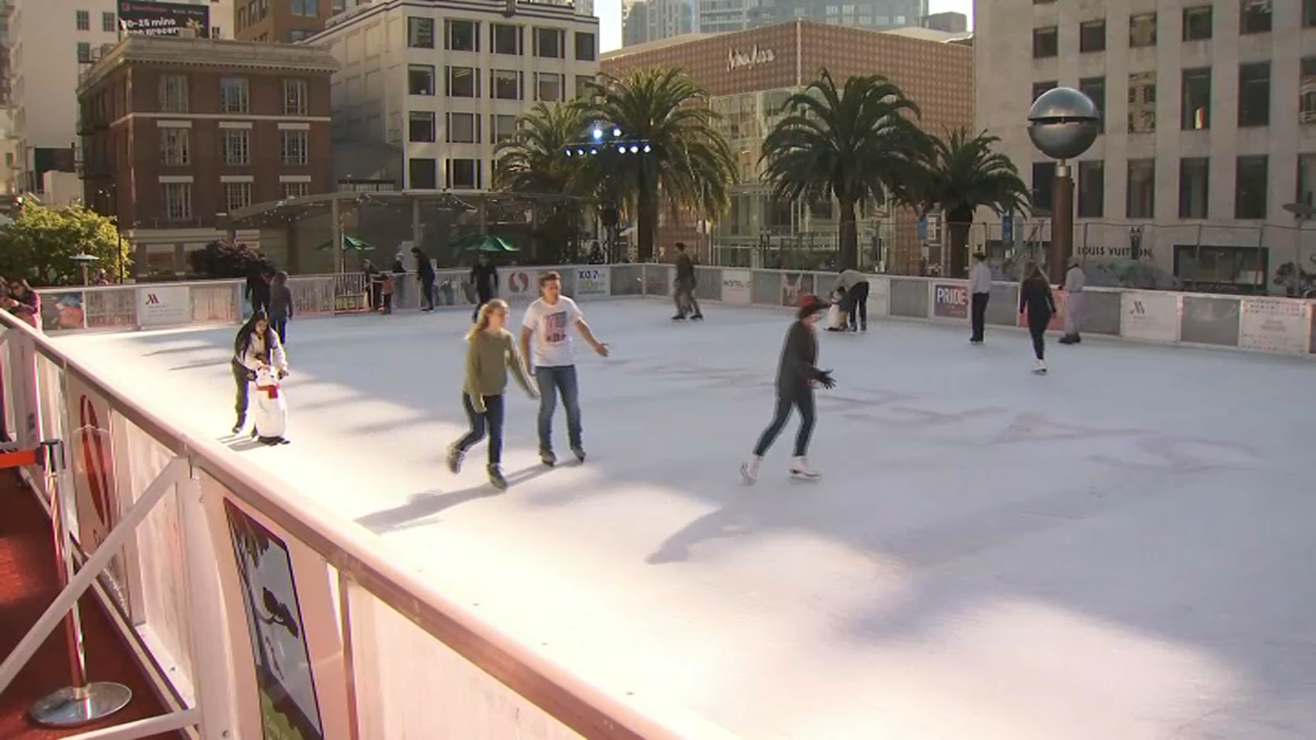 Union Square Ice Skating, Ice Rink Hours