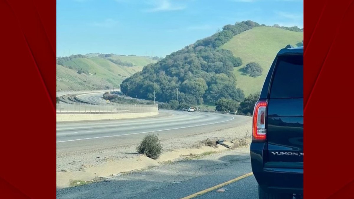 Interstate 580 Reopens in Both Directions Following Police Activity